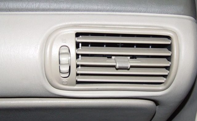Ваш термостат помогает обогревателю вашего автомобиля