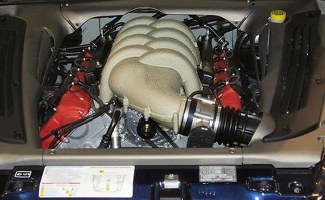 Регулярные замены масла имеют решающее значение для предотвращения повреждения двигателя.