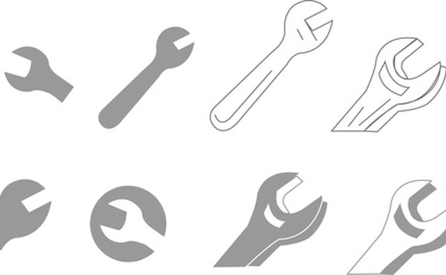 Хорошую коллекцию гаечных ключей можно найти в любом наборе инструментов механики.